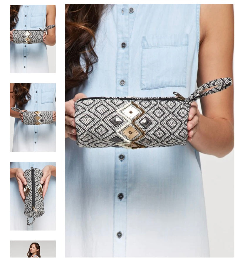 Round Cosmetic Pouch - Freebohochic